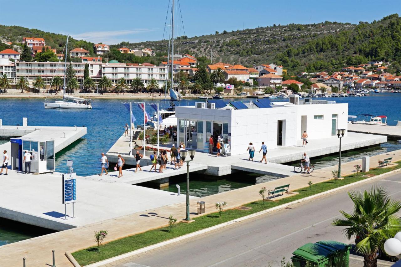 Luxory D-Rooms Vela Luka Eksteriør bilde