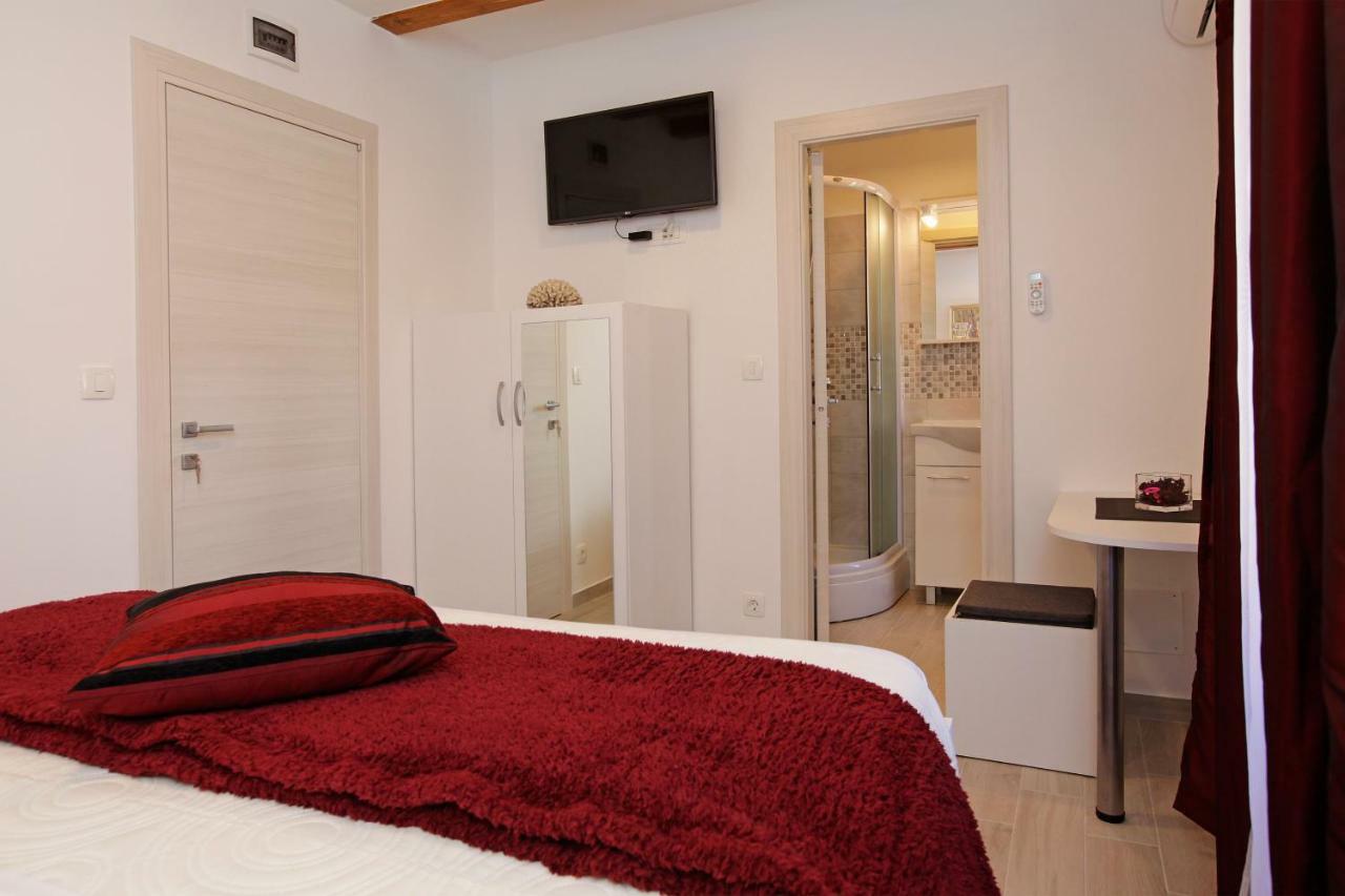 Luxory D-Rooms Vela Luka Eksteriør bilde